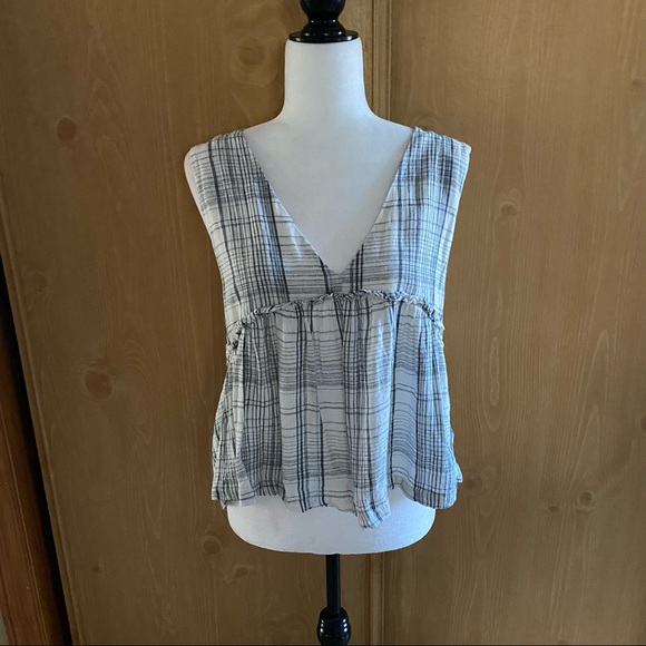Urban Outfitters Melody Linen Babydoll Top - Picture 5 of 15